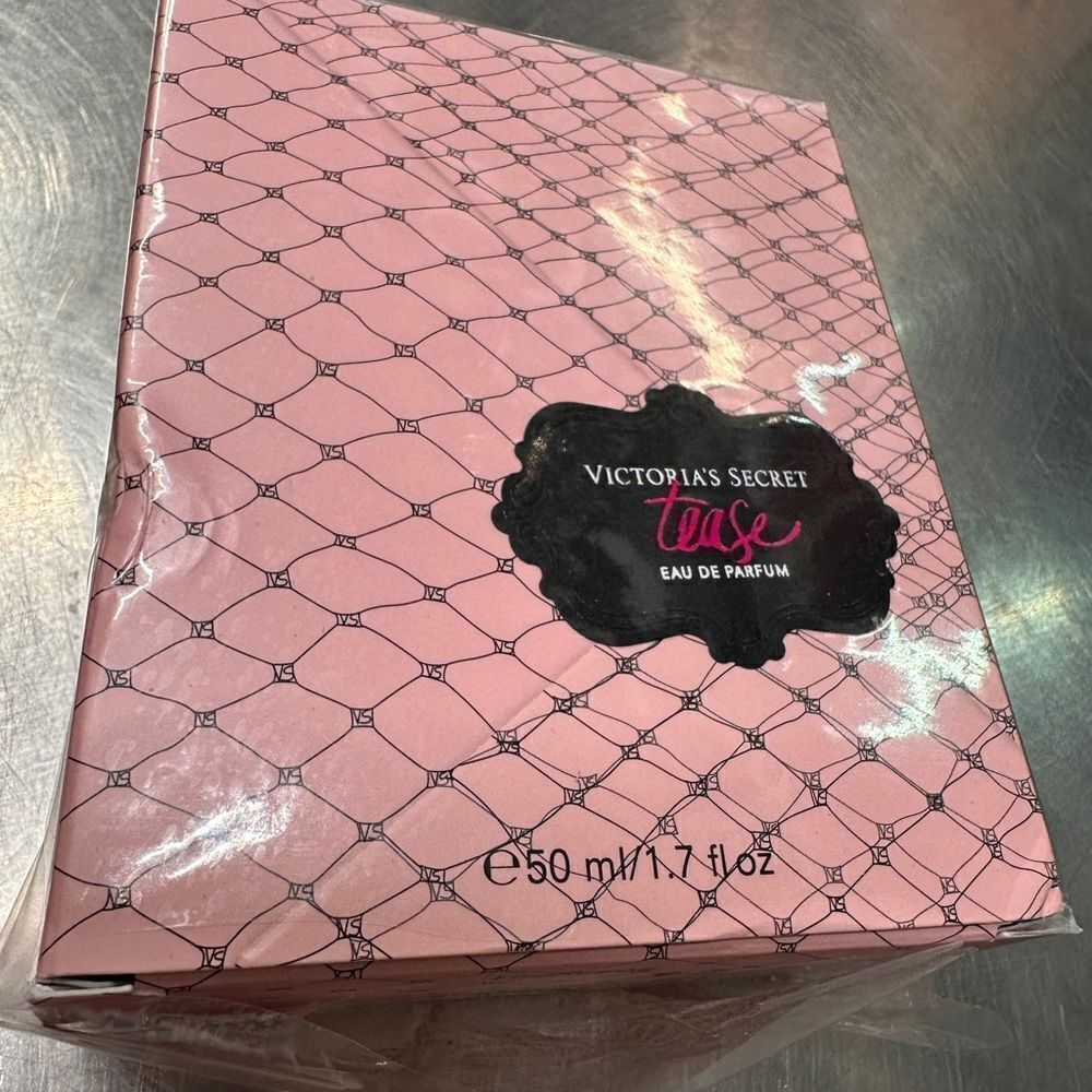 Box   - Picture 4 of 4